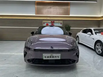 2026 Lynk & Co 07 с пробегом 21 000 км