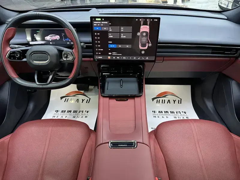 2026 Lynk & Co 07 с пробегом 21 000 км