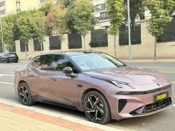 2026 Lynk & Co 07 с пробегом 7 000 км