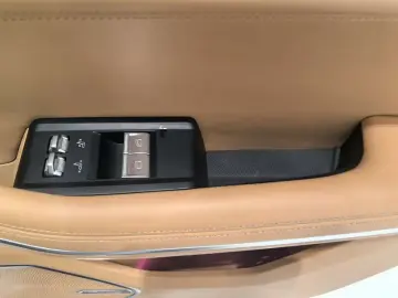 2024 Lynk & Co 09 с пробегом 57 500 км