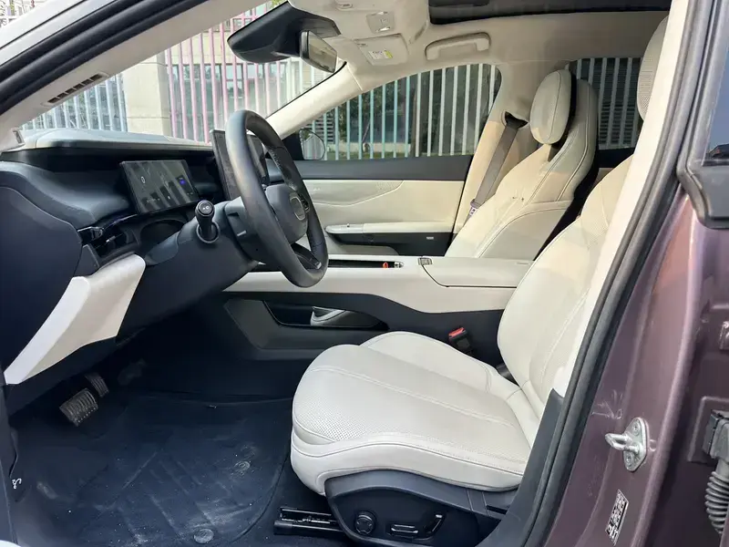2026 Lynk & Co 07 с пробегом 7 000 км