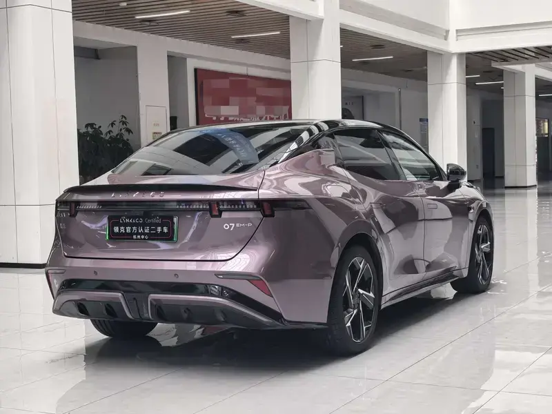 2026 Lynk & Co 07 с пробегом 11 200 км