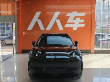 2023 Lynk & Co 08 с пробегом 67 000 км