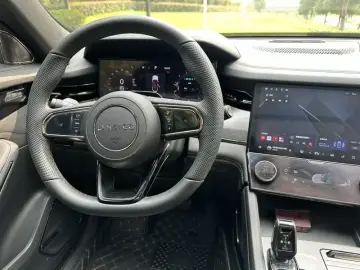 2021 Lynk & Co 09 с пробегом 33 000 км
