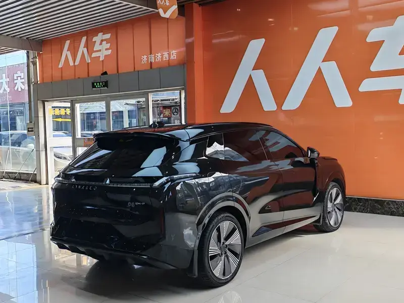 2023 Lynk & Co 08 с пробегом 67 000 км