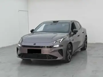 2026 Lynk & Co 07 с пробегом 5 000 км