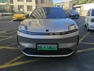 2023 Lynk & Co 08 с пробегом 67 000 км
