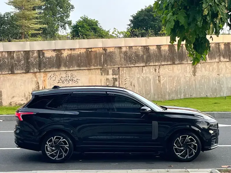 2021 Lynk & Co 09 с пробегом 52 000 км