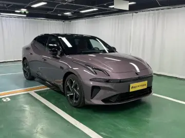 2026 Lynk & Co 07 с пробегом 9 000 км