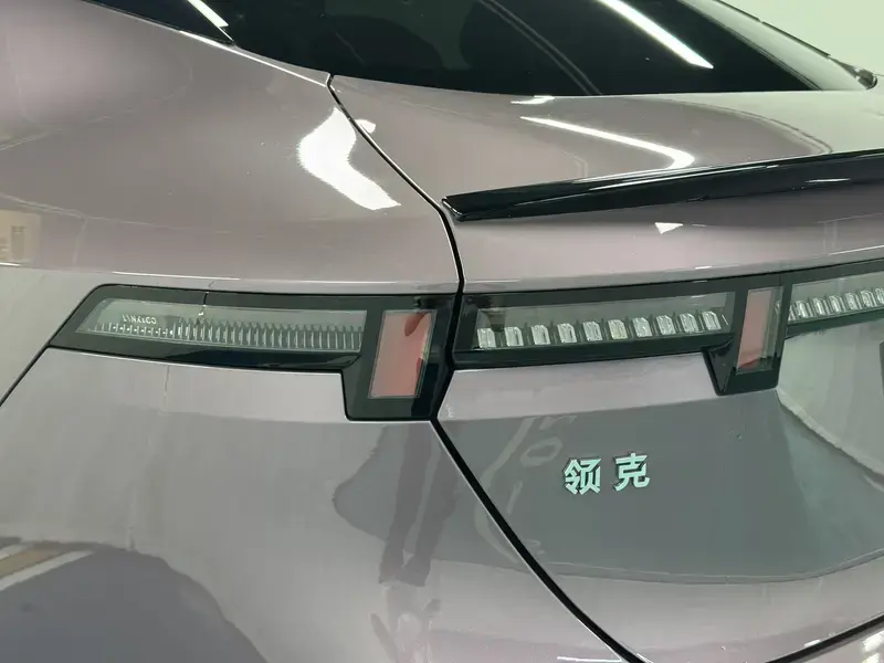 2026 Lynk & Co 07 с пробегом 9 000 км