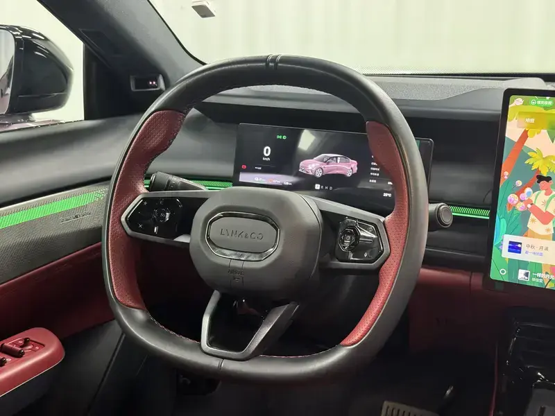 2026 Lynk & Co 07 с пробегом 9 000 км
