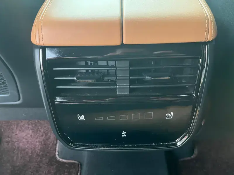 2021 Lynk & Co 09 с пробегом 52 000 км