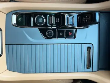 2021 Lynk & Co 09 с пробегом 52 000 км