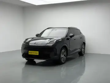 Lynk & Co 08