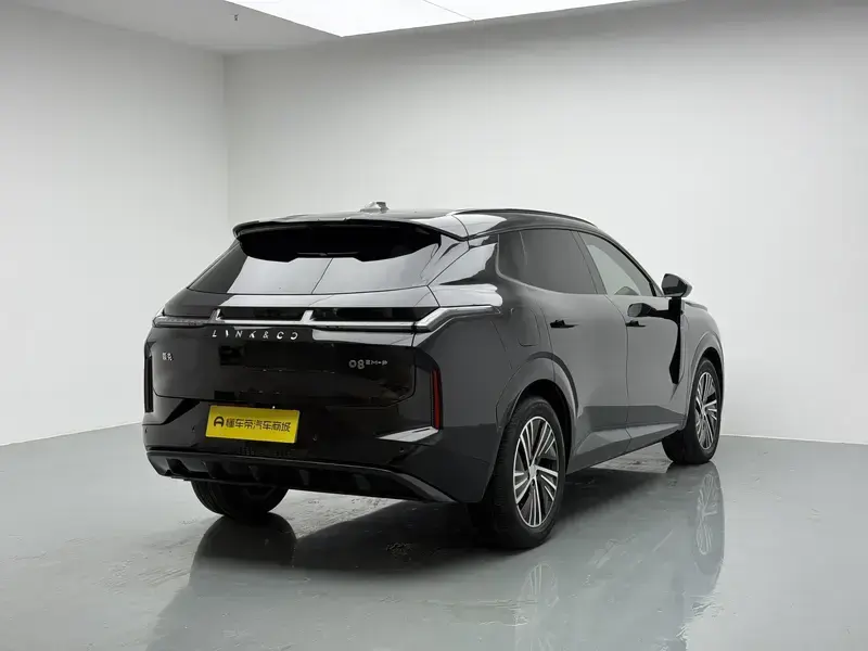 2025 Lynk & Co 08 с пробегом 19 200 км
