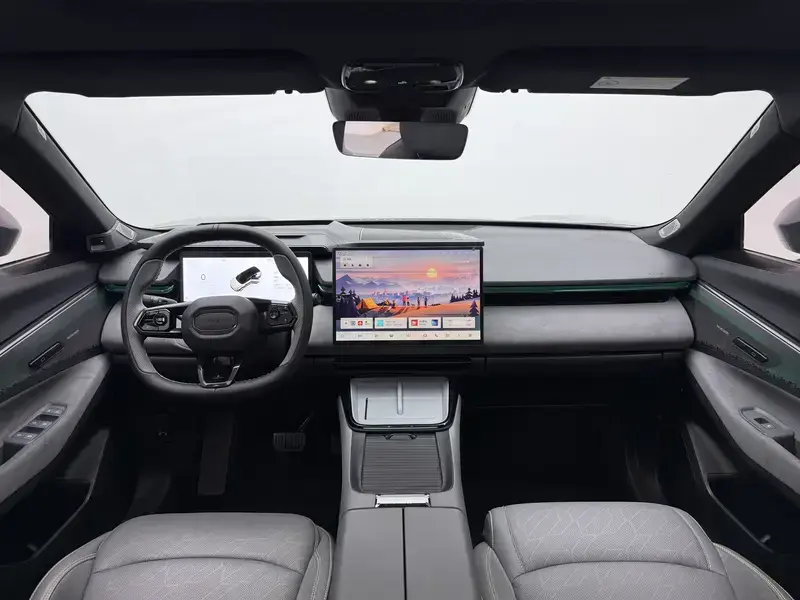 2025 Lynk & Co 08 с пробегом 19 200 км