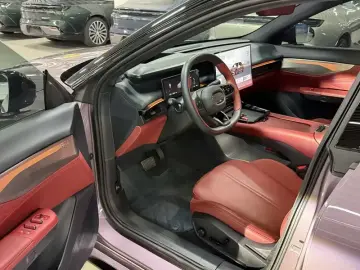 2026 Lynk & Co 07 с пробегом 6 400 км
