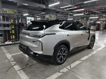 2026 Lynk & Co 08 с пробегом 8 300 км