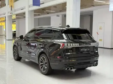 2024 Lynk & Co 09 с пробегом 24 000 км