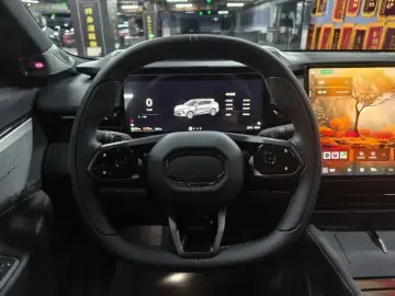 2026 Lynk & Co 08 с пробегом 8 300 км