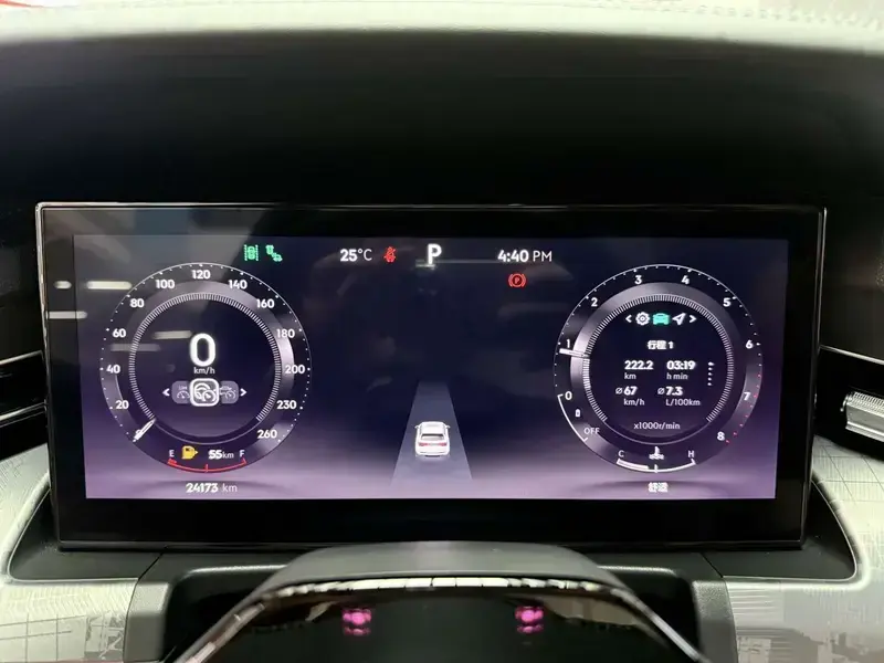 2024 Lynk & Co 09 с пробегом 24 000 км