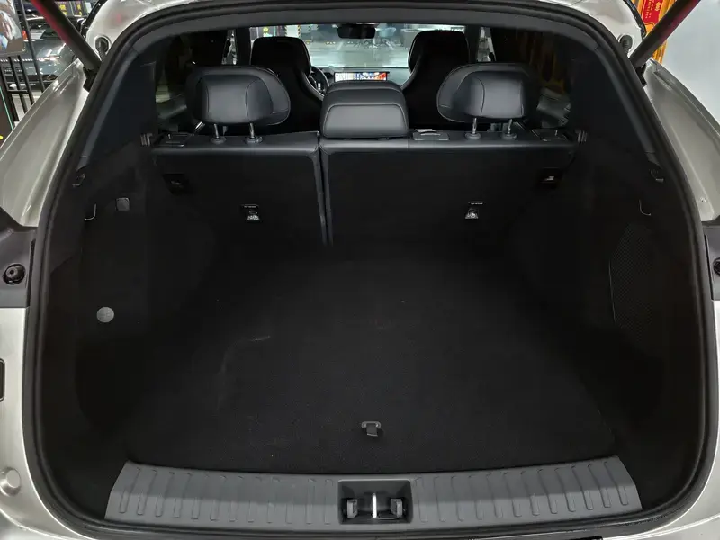 2026 Lynk & Co 08 с пробегом 8 300 км