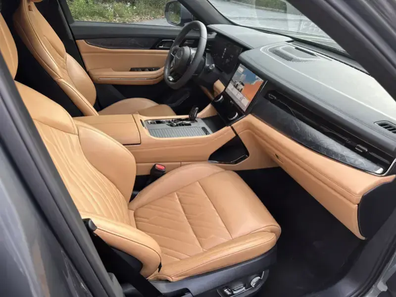 2021 Lynk & Co 09 с пробегом 64 000 км