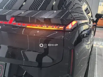 2023 Lynk & Co 08 с пробегом 21 000 км