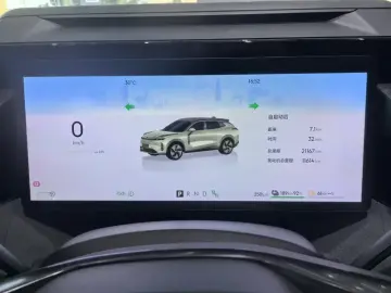 2023 Lynk & Co 08 с пробегом 21 000 км