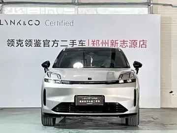 2023 Lynk & Co 08 с пробегом 31 000 км
