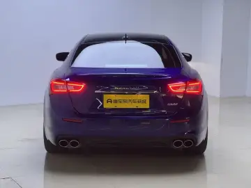 2019 Maserati Ghibli с пробегом 76 000 км