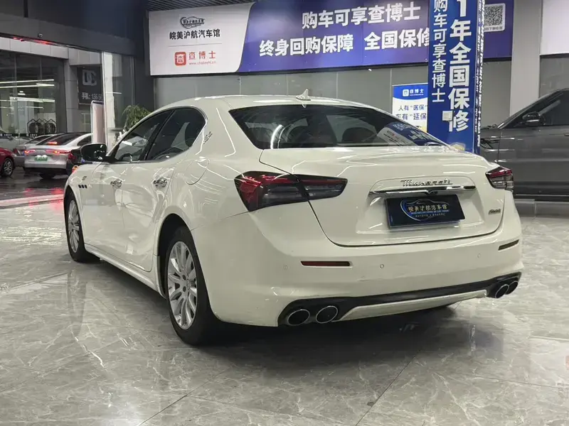 2022 Maserati Ghibli с пробегом 90 000 км