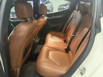2022 Maserati Ghibli с пробегом 90 000 км