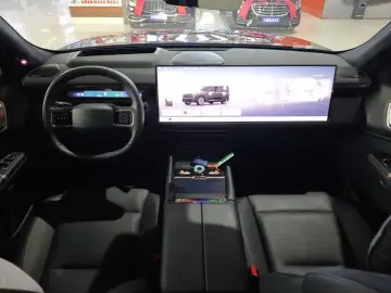 2025 Lynk & Co 900 с пробегом 25 700 км