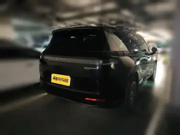 2025 Lynk & Co 900 с пробегом 31 700 км