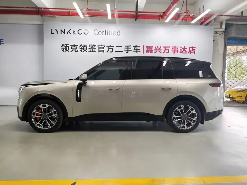2025 Lynk & Co 900 с пробегом 28 000 км