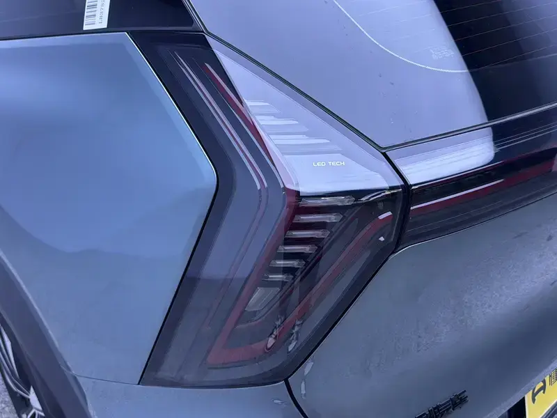 2025 Geely Boyue L с пробегом 8 700 км