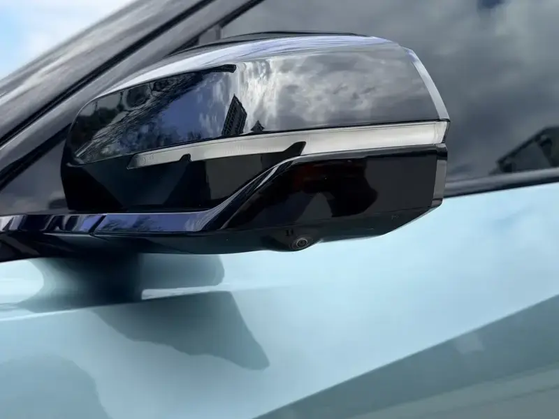 2025 Geely Boyue L с пробегом 13 000 км