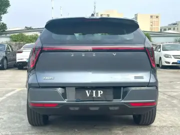 2026 Geely Boyue L с пробегом 2 500 км