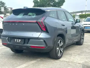 2026 Geely Boyue L с пробегом 2 500 км