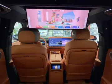 2025 Lynk & Co 900 с пробегом 20 000 км