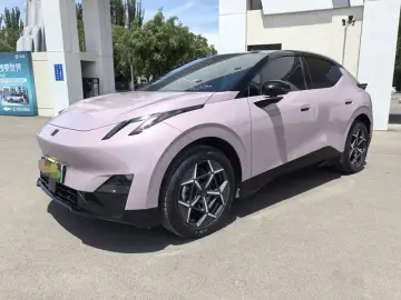 2025 Lynk & Co Z20 с пробегом 6 000 км