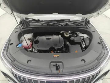 2025 Geely Boyue L с пробегом 2 900 км