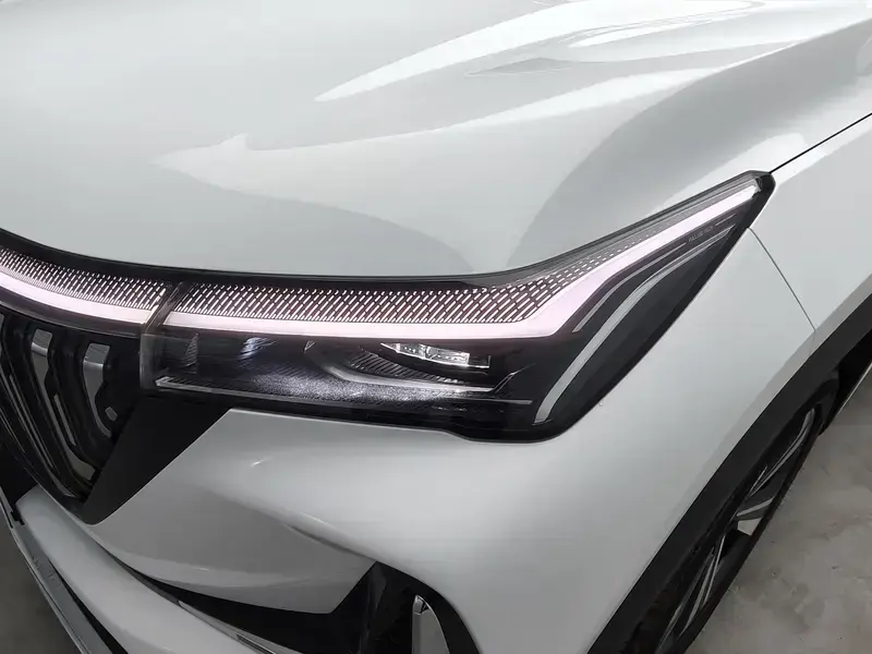 2025 Geely Boyue L с пробегом 2 900 км