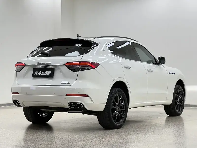 2022 Maserati Levante с пробегом 47 200 км