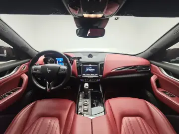 2019 Maserati Levante с пробегом 76 500 км