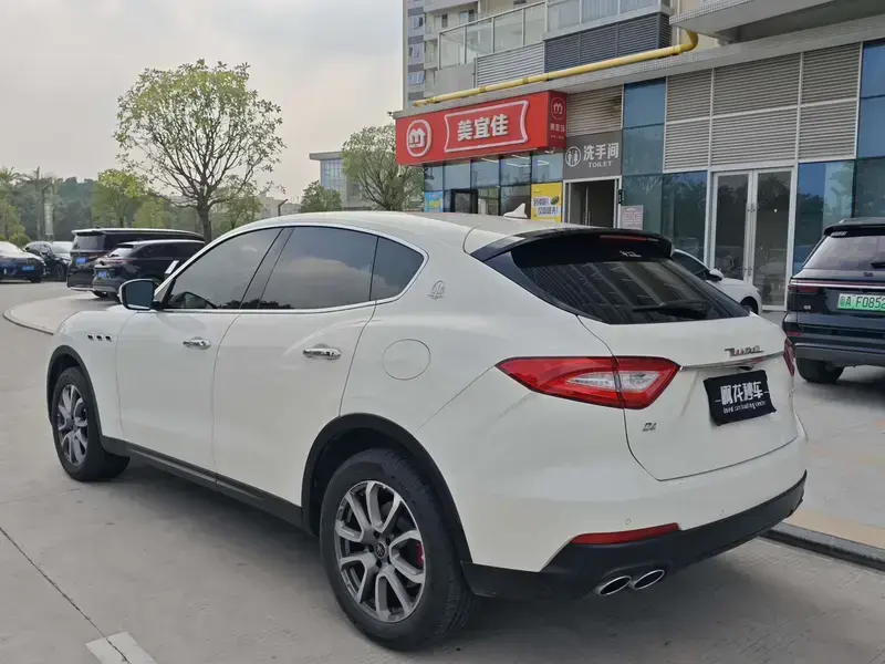 2019 Maserati Levante с пробегом 64 500 км