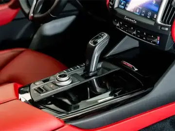 2019 Maserati Levante с пробегом 61 600 км