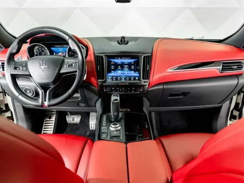 2019 Maserati Levante с пробегом 61 600 км