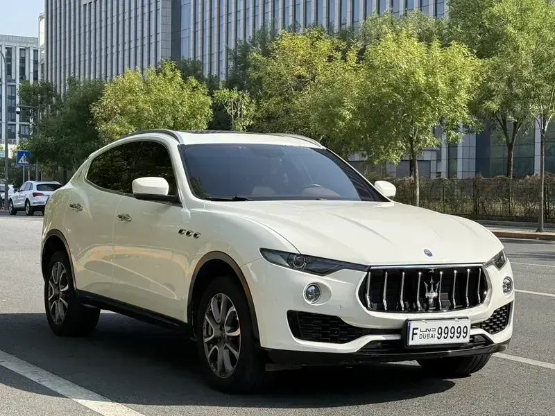 2021 Maserati Levante с пробегом 101 000 км